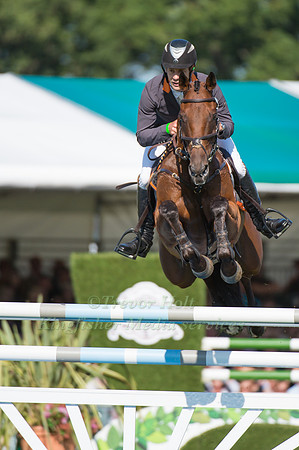 Christopher Burton (AUS) and  TS Jamaimo