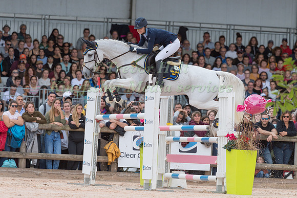 SOFIA  SJOBORG AND DHI MIGHTY DWIGHT
