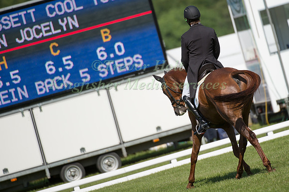 Dan Jocelyn (NZL) riding Dassett Cool Touch