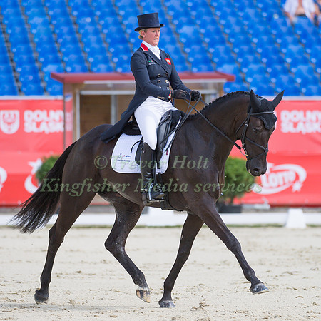 NICOLA WILSON (GBR) AND BULANA