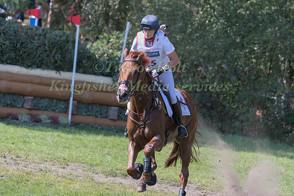 Piggy French (GBR) and Quarrycrest Echo