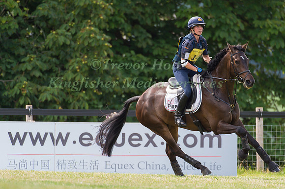 Vittoria  Panizzon (ITA) riding One Night Love