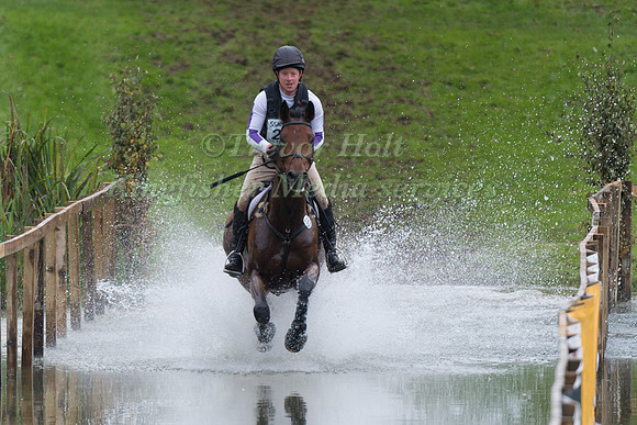GEORGE HILTON-JONES (GBR) RIDING EFRAIM