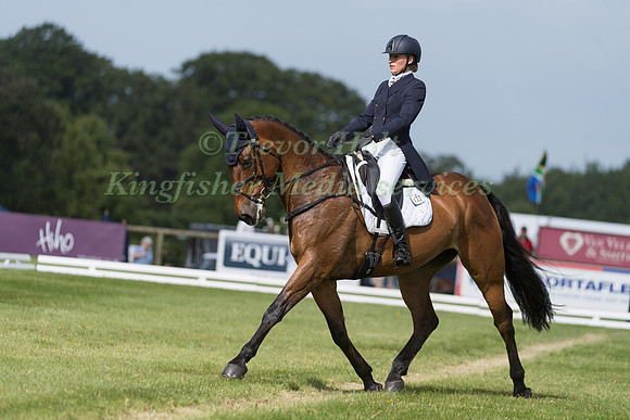 JOSIE SMAILES AND ARS VIVELLA