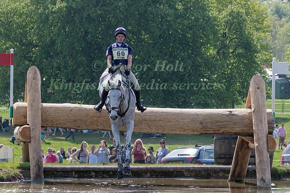 ASHLEY EDMOND  (GBR) RIDING  TRIPLE CHANCE