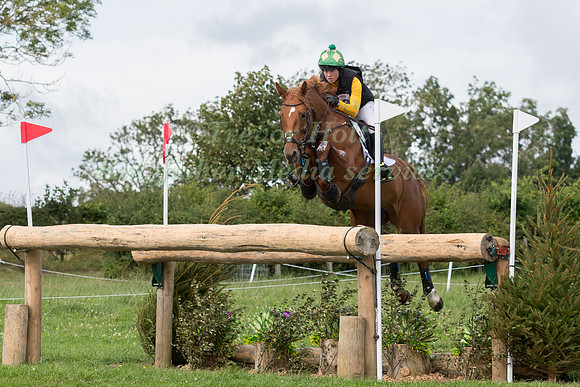 NICKY HILL RIDING  KILRODAN SAILORETTE