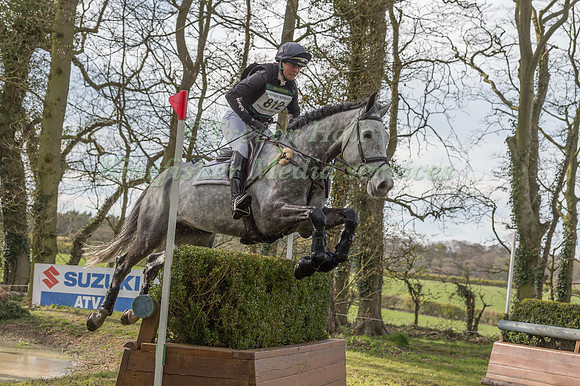 PIGGY MARCH RIDING COOLEY GOODWOOD
