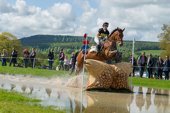 JESSICA  ACHESON (IRL) RIDING  BABALOO II COMPETING IN THE CROSS COUNTRY PHASE OF THE  CIC THREE STAR COMPETITION AT THE  2017 DODSON AND HORRELL CHATSWORTH INTERNATIONAL HORSE TRIAL.