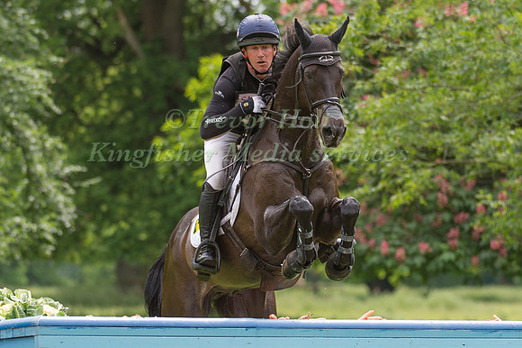 OLIVER TOWNEND (GBR) RIDING BLACK TIE II TAKING PART IN THE CROSS COUNTRY PHASE OF THE CICO THREE STAR AT THE 2017 HOUGHTON INTERNATIONAL HORSE TRIALS