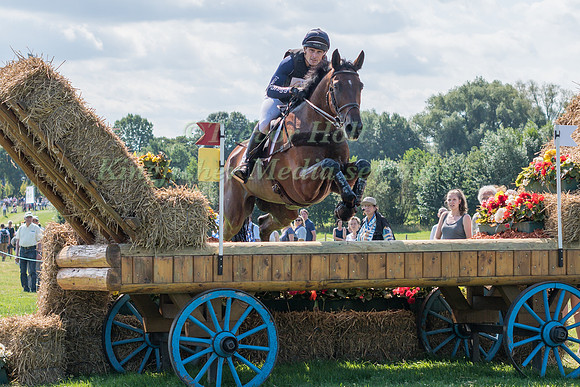 ALEXANDER BRAGG (GBR) AND ZAGREB