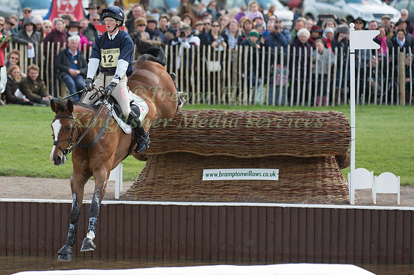 Paul Sims (GBR) riding Glengarnock