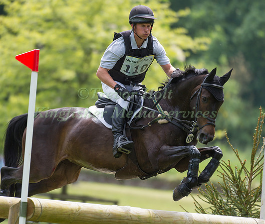 Tom D  Crisp (GBR) riding  Liberty And Glory