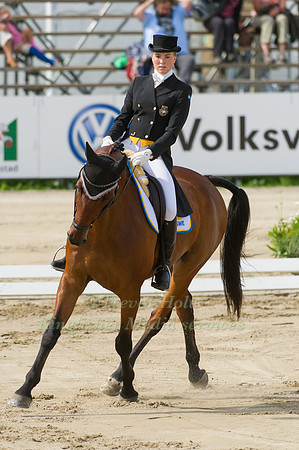 Sandra Gustaffsson and Top Select