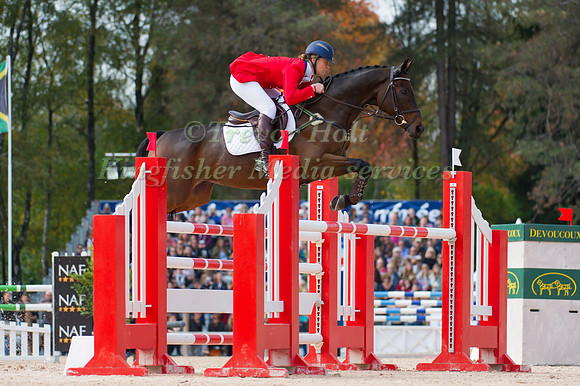 Rebecca Howard of Canada riding Riddle Master
