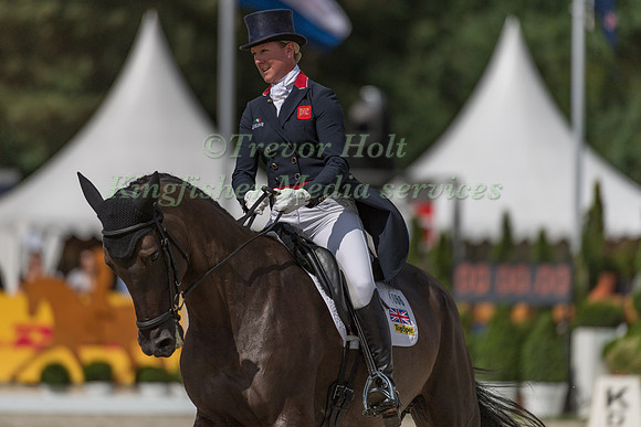 NICOLA WILSON (GBR) AND BULANA