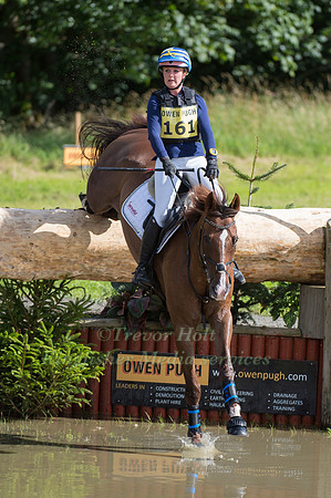 Ellen   Svennerstal (SWE) riding Southway