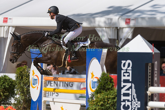 MICHAEL JUNG (GER)AND FISCHERROCANA FST