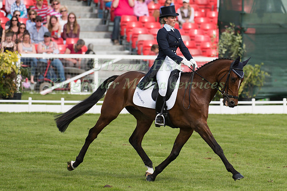 Jodie Amos of Great Britain  riding Wise Crack