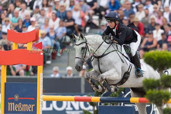 Kitty King (GBR) and Vendredi Biats