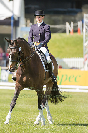 Becky Woolven (GBR) riding Charlton Down Riverdance