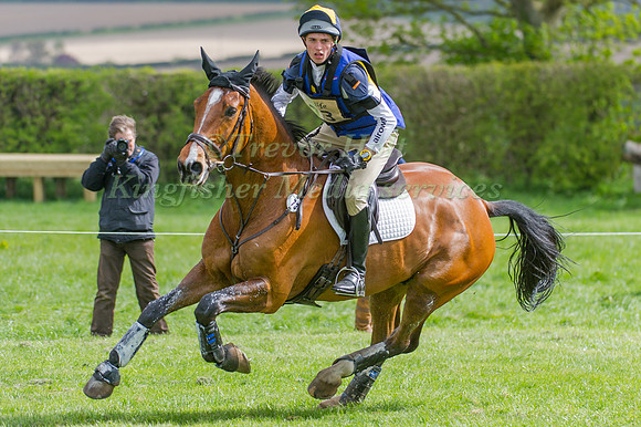 Euan Hammersley and Limited Edition V