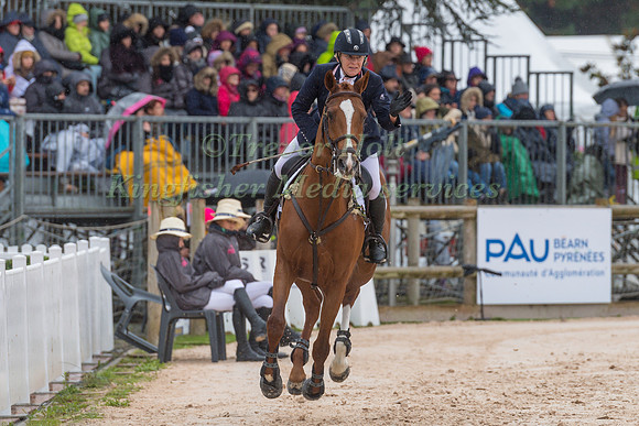SHARON POLDING (GBR) AND FINDONFIRECRACKER