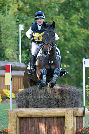 Nicola Wilson and Bee Diplomatic