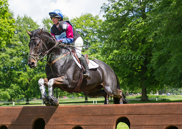 Hannah  Bate (GBR)  riding Ardfield Boy