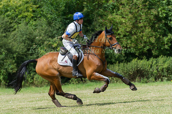 Francis Whittington (GBR) riding Derries Blitz