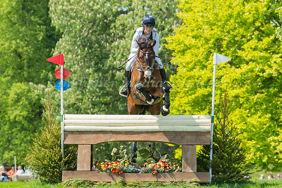 BUBBY UPTON RIDING  CANNAVARO