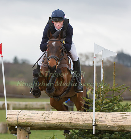 Sam Ecroyd riding Master Douglas