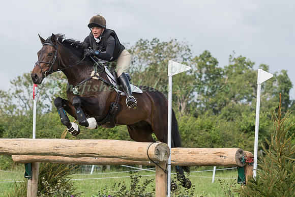 HAZEL TOWERS RIDING  SIMPLY CLOVER