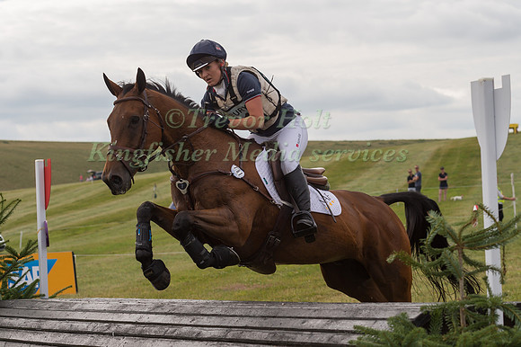 HOLLY WOODHEAD (GBR) AND GI MASTER CASTER