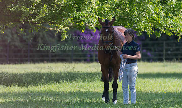 SARAH CHARNLEY AND REHY ROYAL DIAMOND