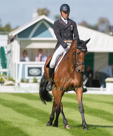 Andrew  Nicholson (NZL) and Qwanza