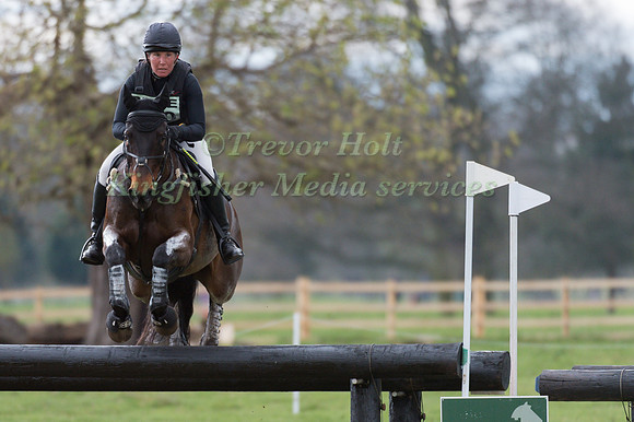 SAM YORK  RIDING  OAKRING DALLIANCE