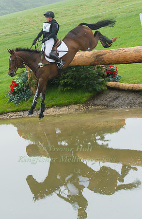 Sammi  Birch (AUS) riding Hunter Valley II