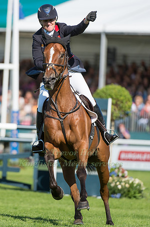 Kristina Cook (GBR) and  Star Witness