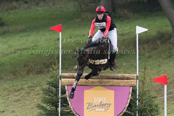 MADISON PENFOUND (CAN) RIDING FIDELIA