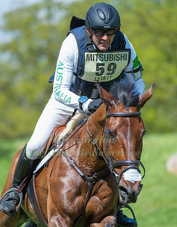 Bill Levett (AUS) riding Shannondale Titan