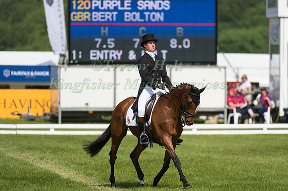 Bert Bolton (GBR) riding Purple Sands