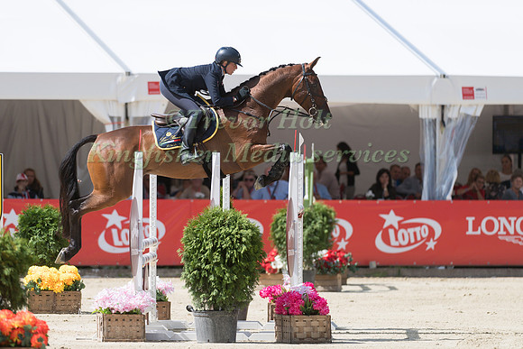 VITTORIA PANIZZON (ITA) AND CHEQUERS PLAY THE GAME