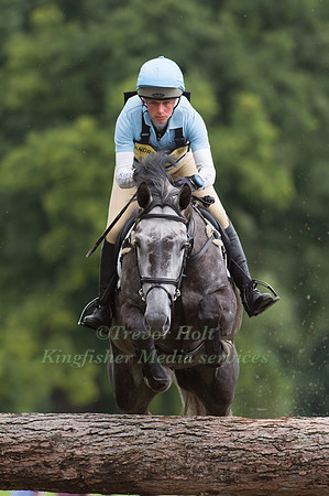 IZZY TAYLOR (GBR) RIDING SERAFINA
