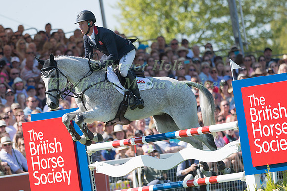 OLIVER TOWNEND (GBR) RIDING  BALLAGHMOR CLASS