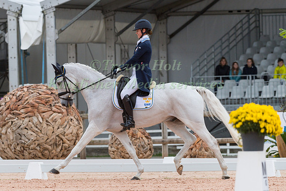 SOFIA  SJOBORG AND DHI MIGHTY DWIGHT
