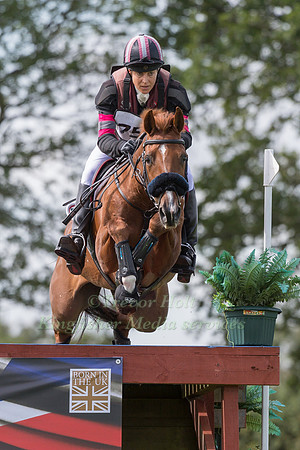 SARAH BULLIMORE RIDING  COROUET