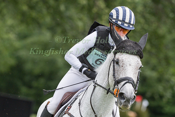 CAROLINE  POWELL (NZL) AND SERGEANT CRISP
