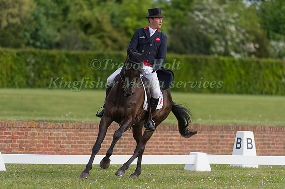 Oliver  Townend (GBR) riding  Black Tie II