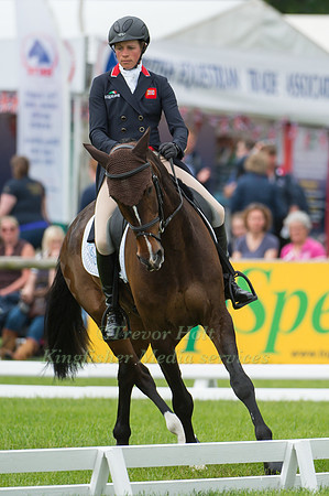 Izzy Taylor (GBR) riding Be Touchable