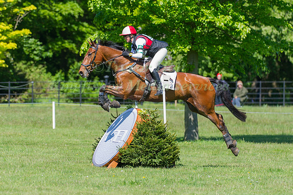 Emily Lochore and Hexmaleys Hayday